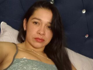 live sexshow VictoriaCruzL