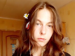 naked cam girl photo VictorinaDelorbe