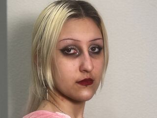 naughty cam girl fingering pussy VictorinaHarvest