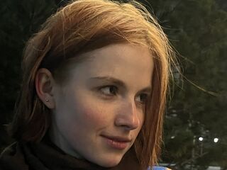 masturbating girl YumiMee