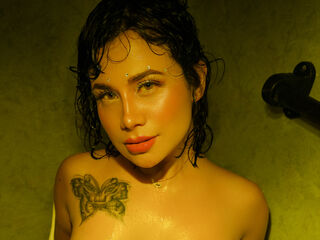nude webcam girl ZoeCruze